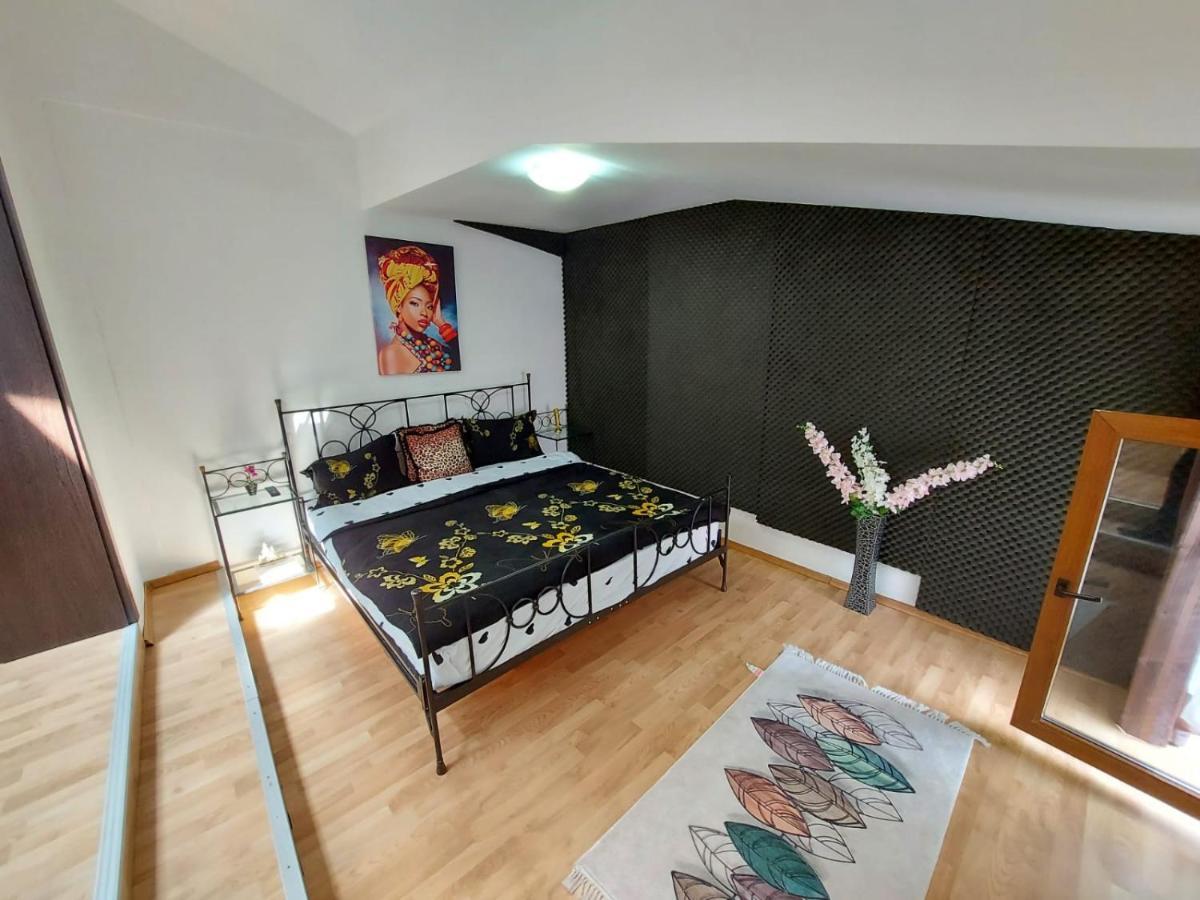 Happy Accomodation Bukares Bagian luar foto