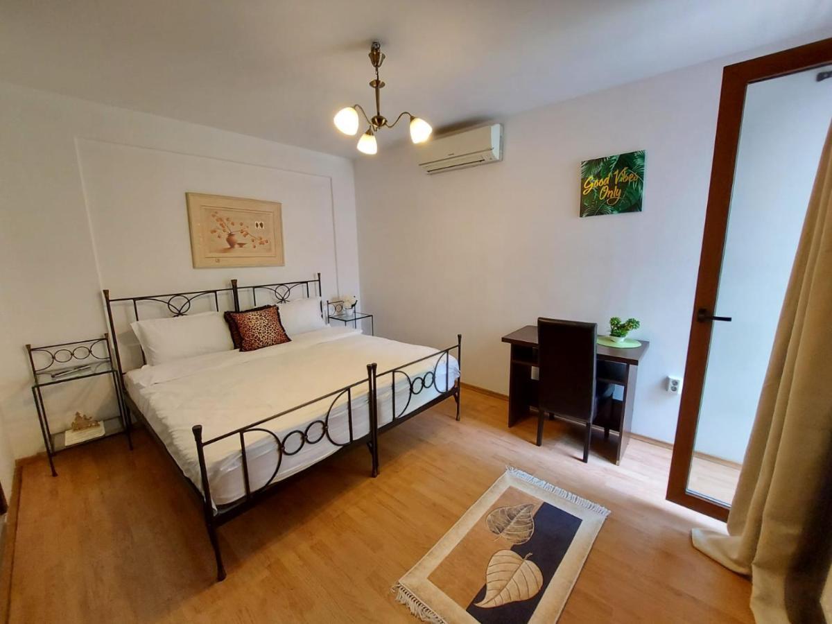 Happy Accomodation Bukares Bagian luar foto